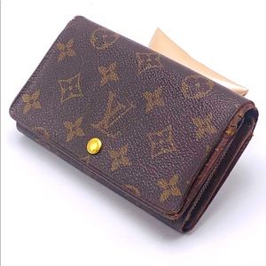 Louis Vuitton snap wallet AUTHENTIC!!